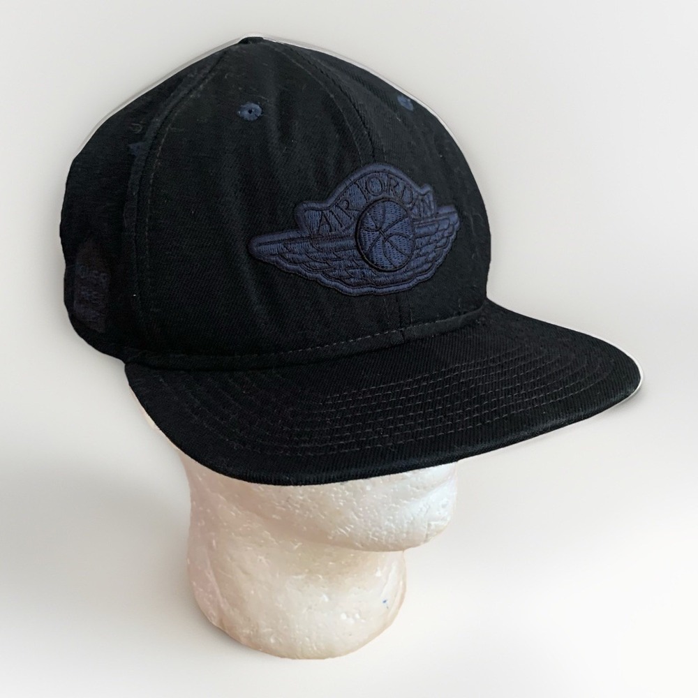 Air Jordan Wings‎ jumpman hat